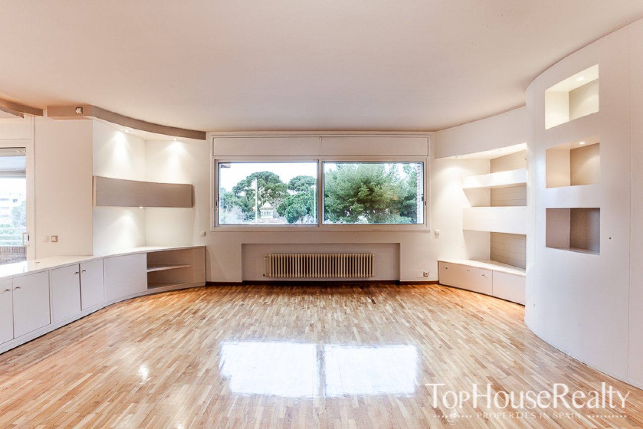 Exclusivo piso para alquilar en Pedralbes.