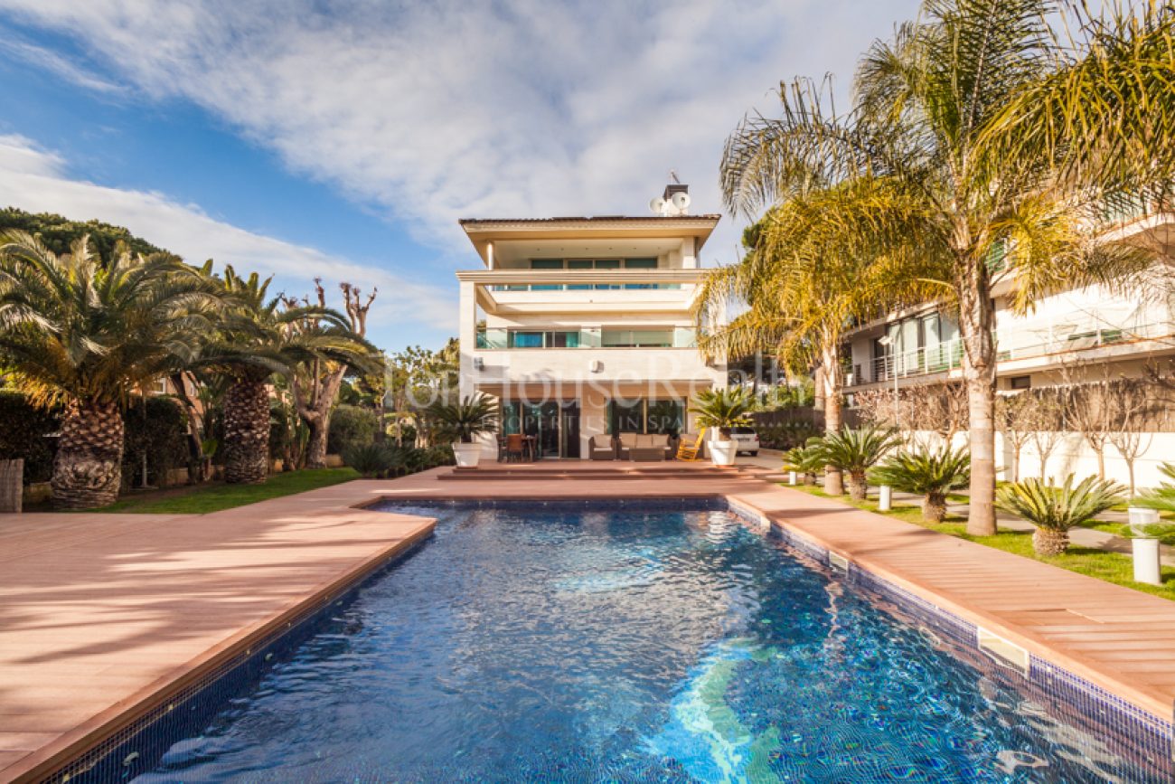 Exclusiva villa de lujo en Castelldefels