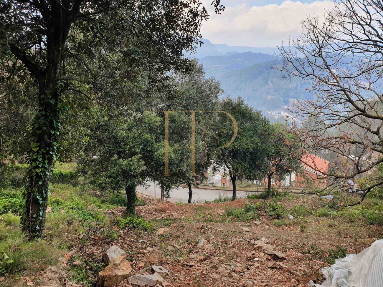Terreno vendido con vistas en Torrelles de Llobregat
