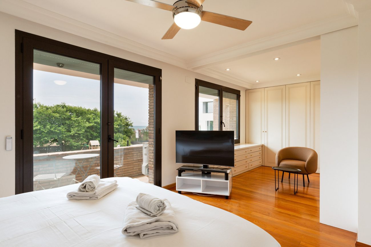 Villa de lujo en primera linea en Gavá Mar