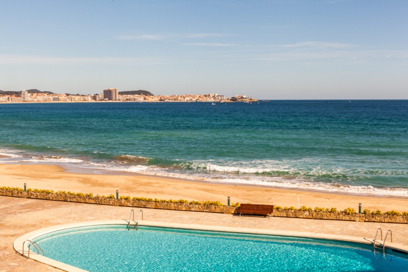 Exclusivo apartamento con vistas al mar