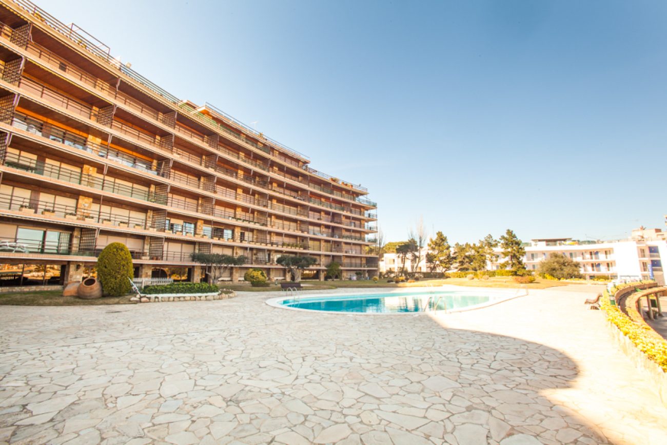 Exclusivo apartamento con vistas al mar