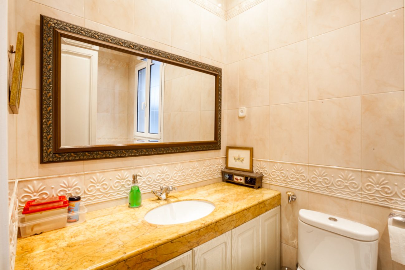 Exclusivo piso modernista junto a Paseo de Gracia