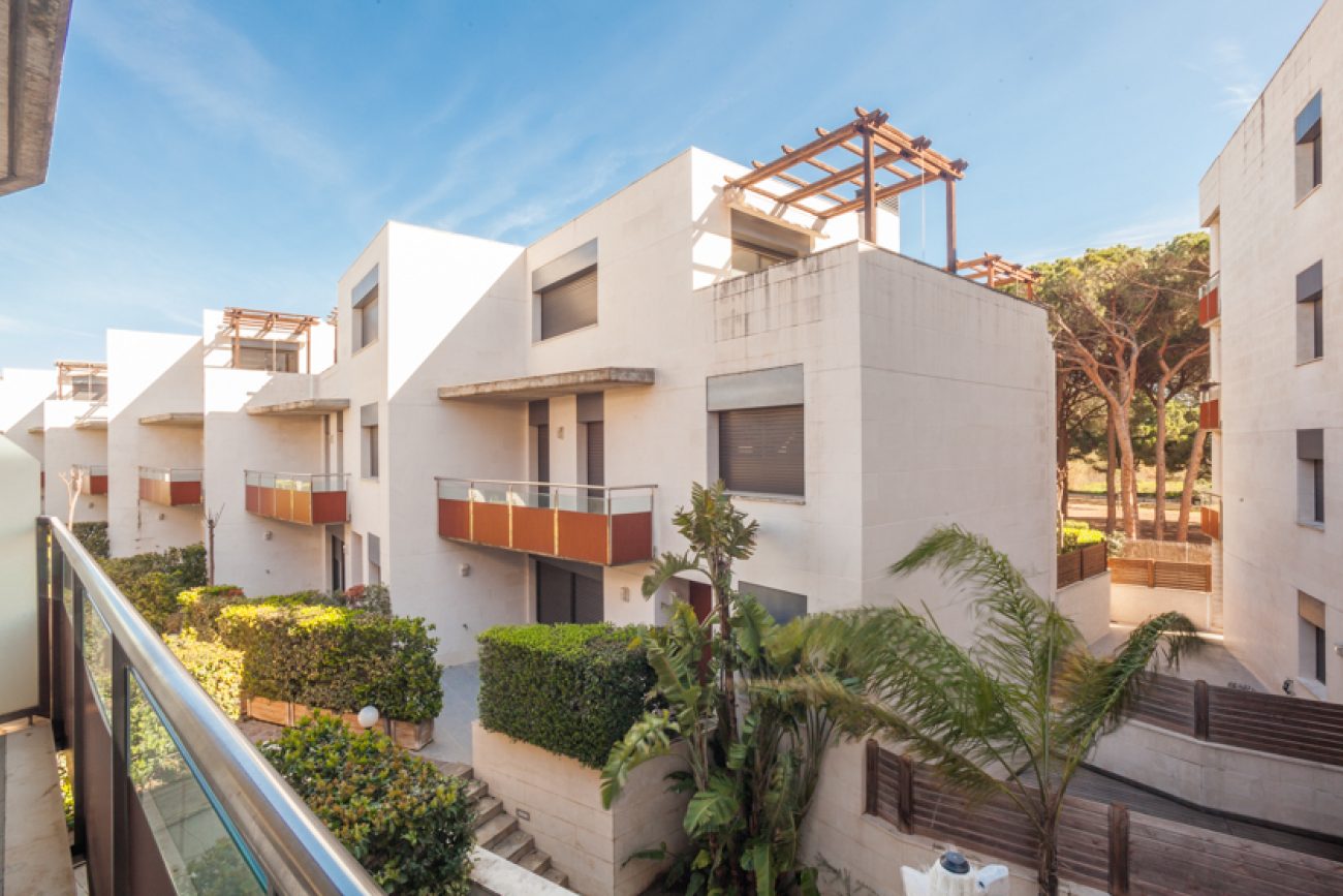 Casa adosada en exclusiva urbanización en la playa de Cambrils