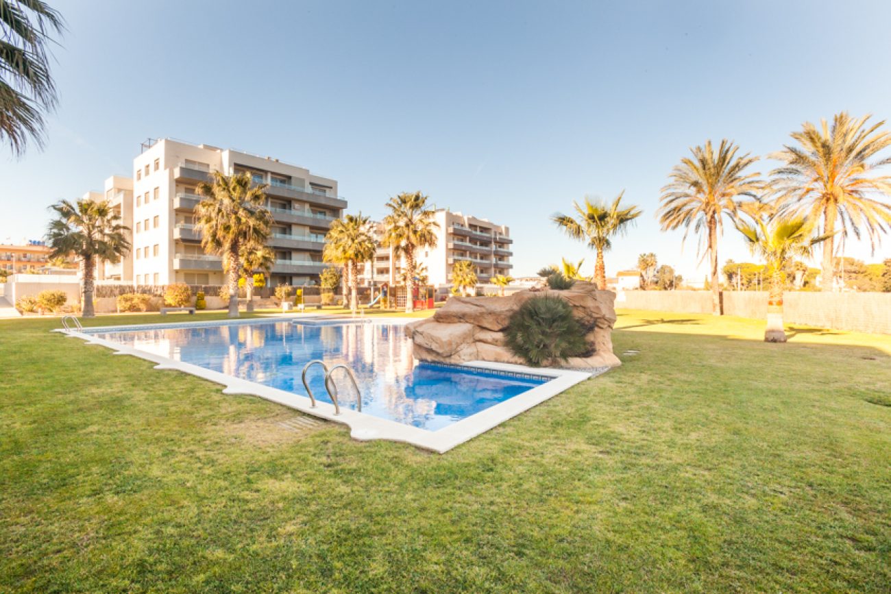 Apartamento nuevo en 1ª linea en Torredembarra