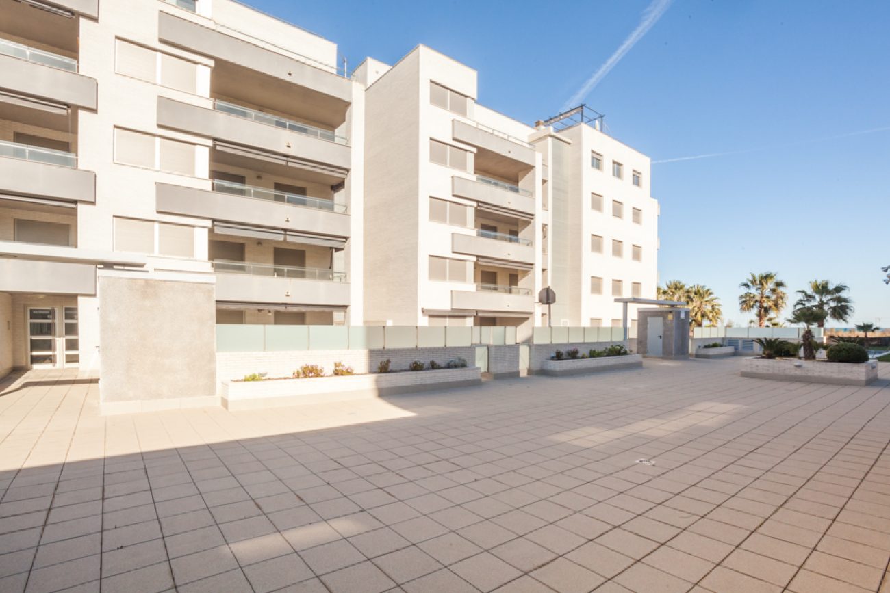 Apartamento nuevo en 1ª linea en Torredembarra