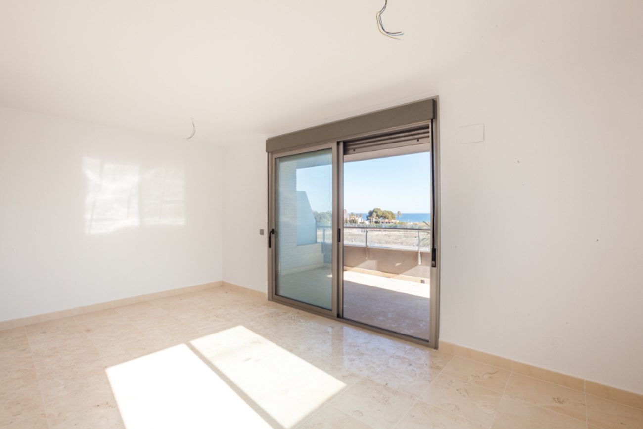 Apartamento nuevo en 1ª linea en Torredembarra