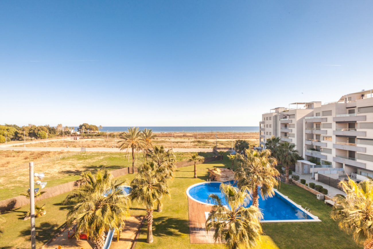Apartamento nuevo en 1ª linea en Torredembarra