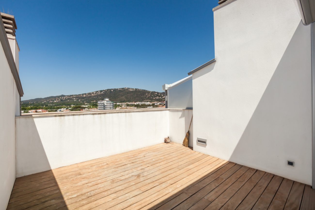 Ático-triplex con impresionantes vistas al Mediterráneo