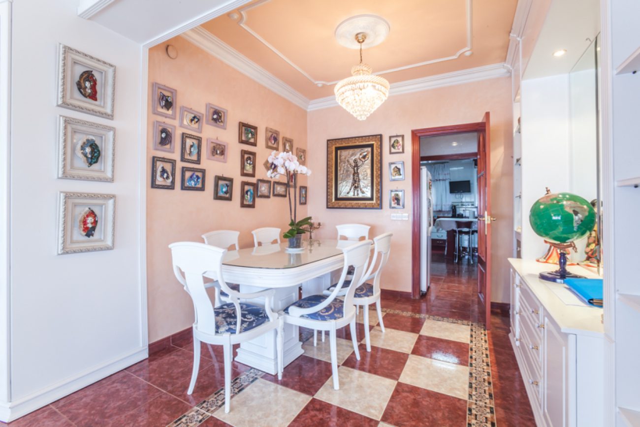 Gran casa con vistas en Viladecans