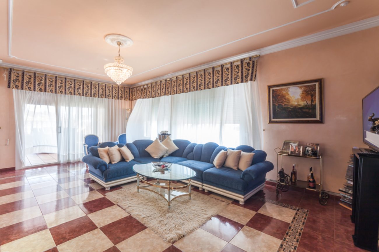 Gran casa con vistas en Viladecans