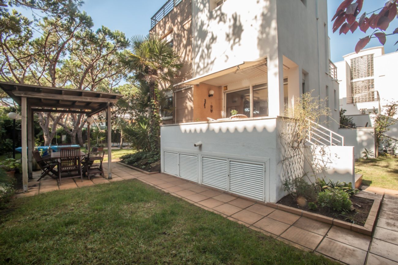Chalet independiente en Gavá Mar