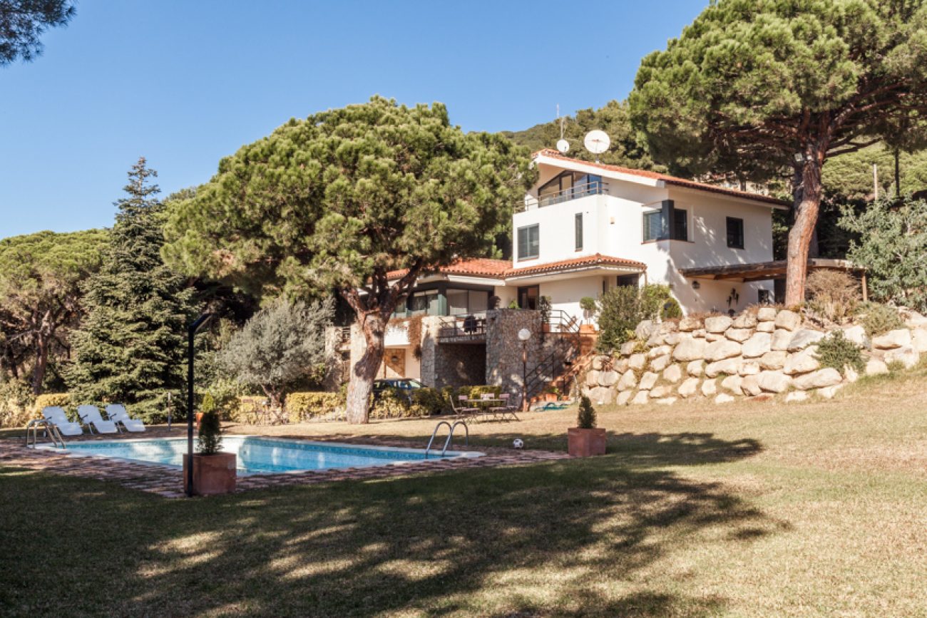 Casa con gran terreno en Cabrils