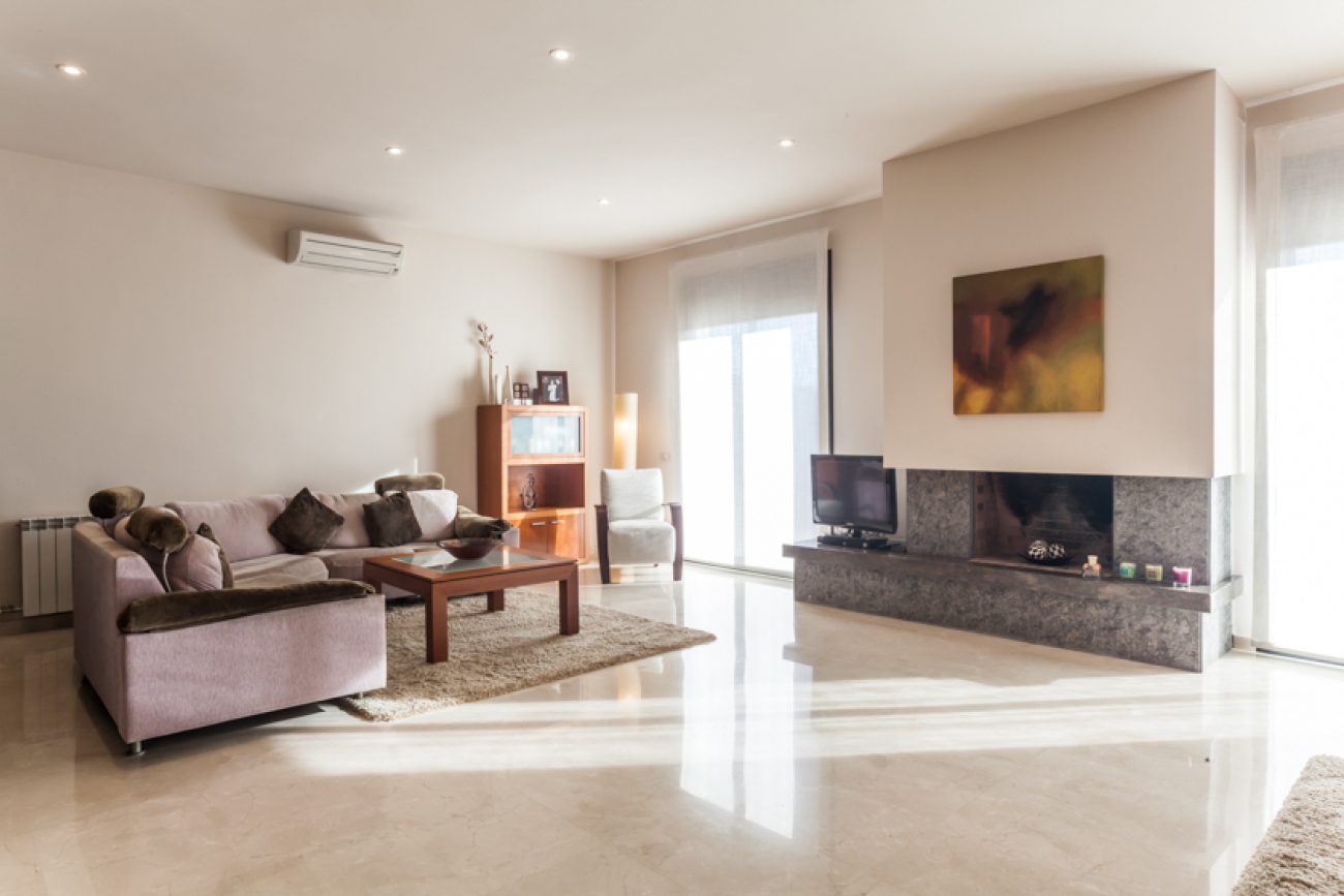 Gran casa con excelentes acabados en Premia de Dalt