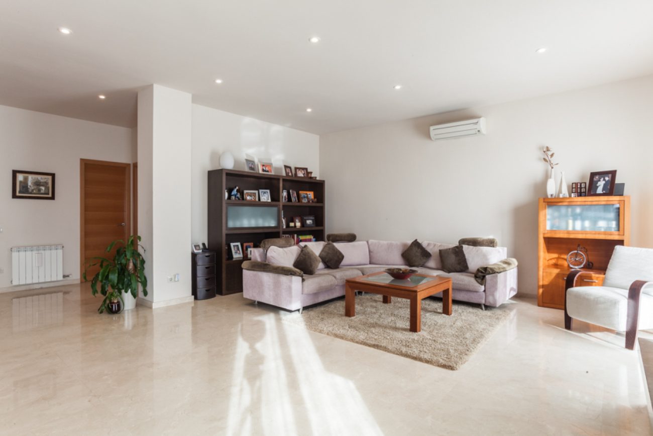 Gran casa con excelentes acabados en Premia de Dalt