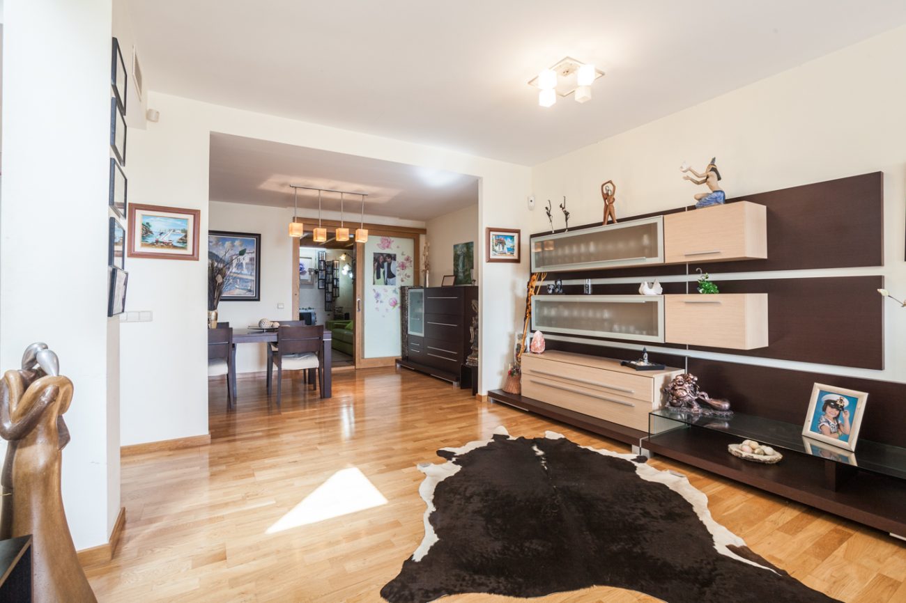 Chalet Pareado con Espectaculares vistas al Mar en Castelldefels