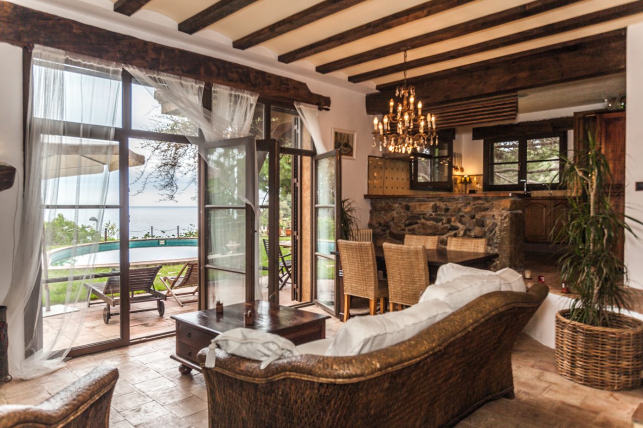 Espectacular casa con impresionantes vistas al mar
