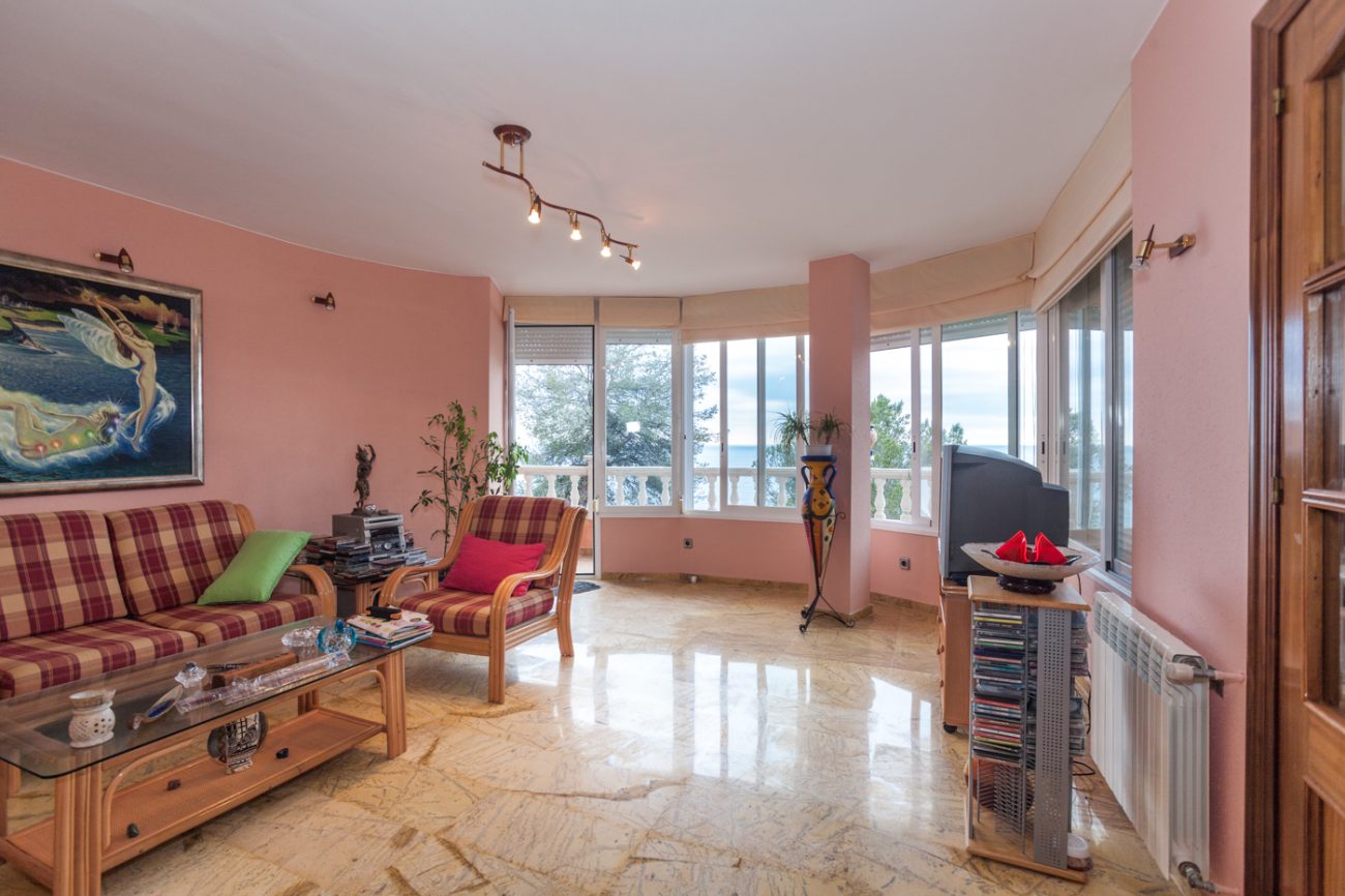 Espectacular casa en primera línea de mar