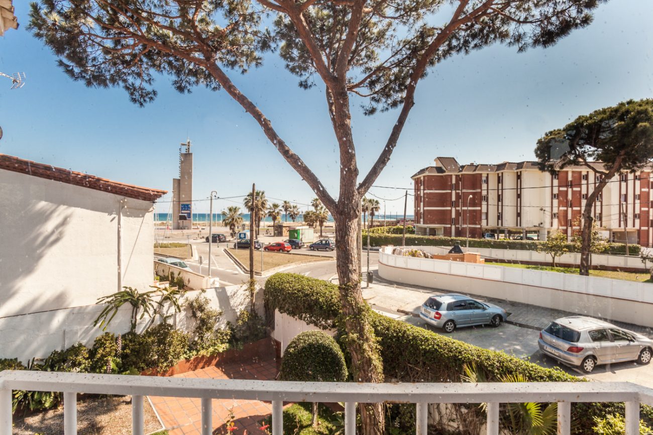 Gran apartamento frente a la playa de Castelldefels