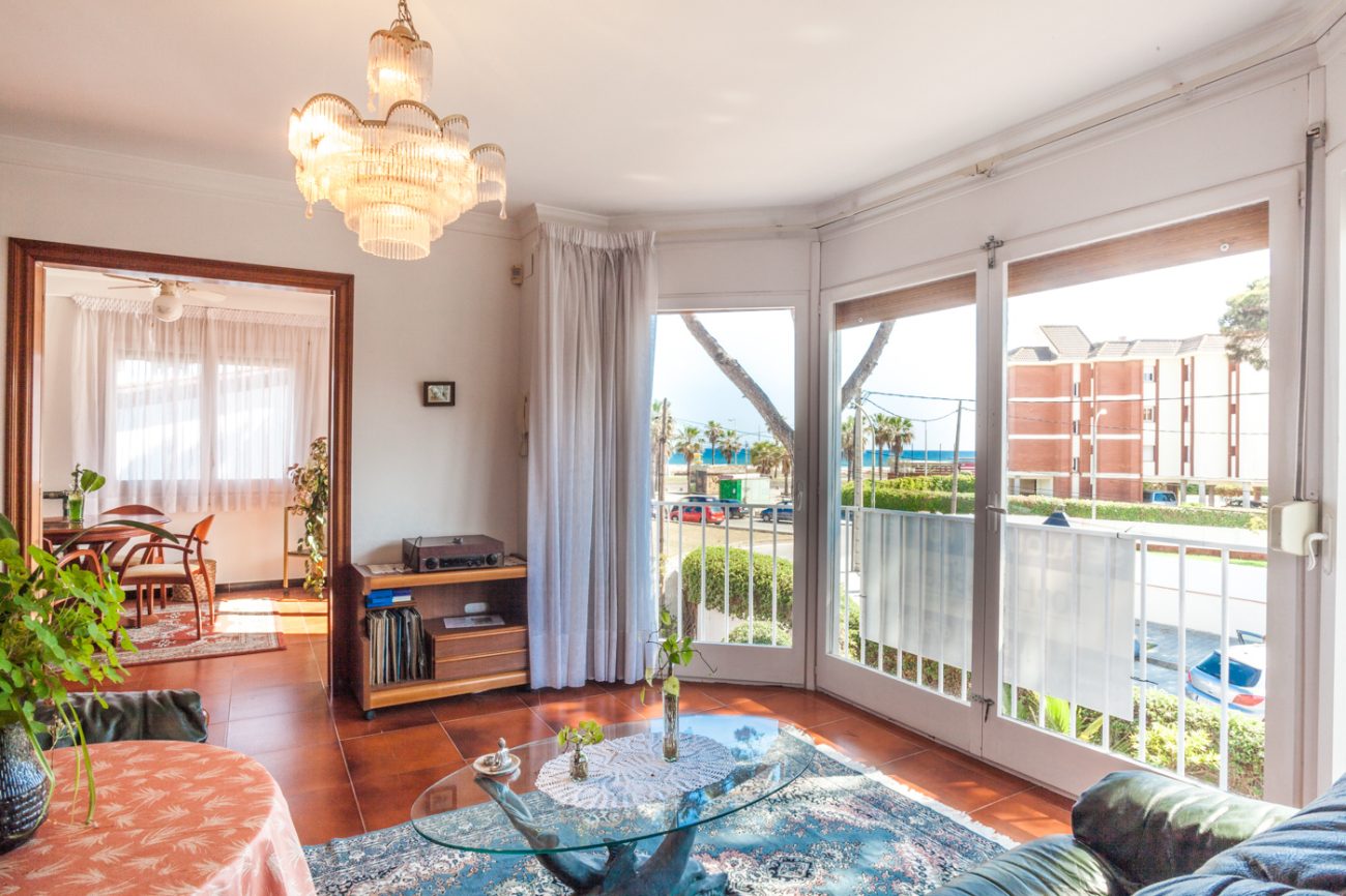 Gran apartamento frente a la playa de Castelldefels