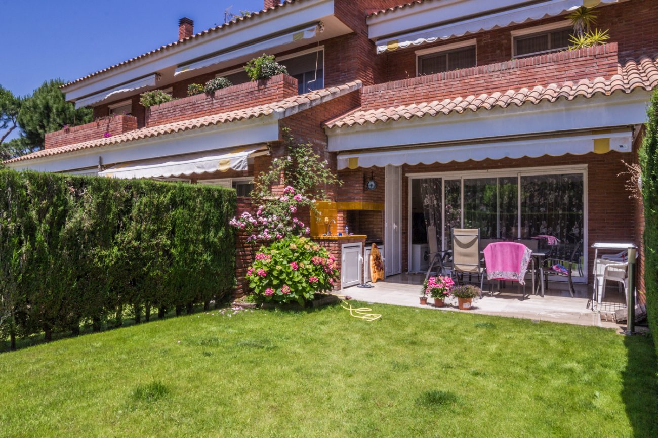 Adosado en la mejor urbanización de Gava Mar