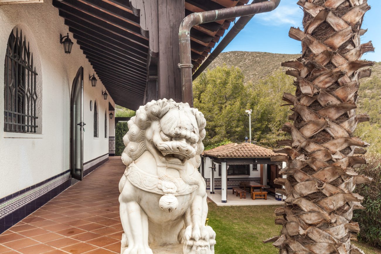 Gran casa de estilo castellano con espectaculares vistas
