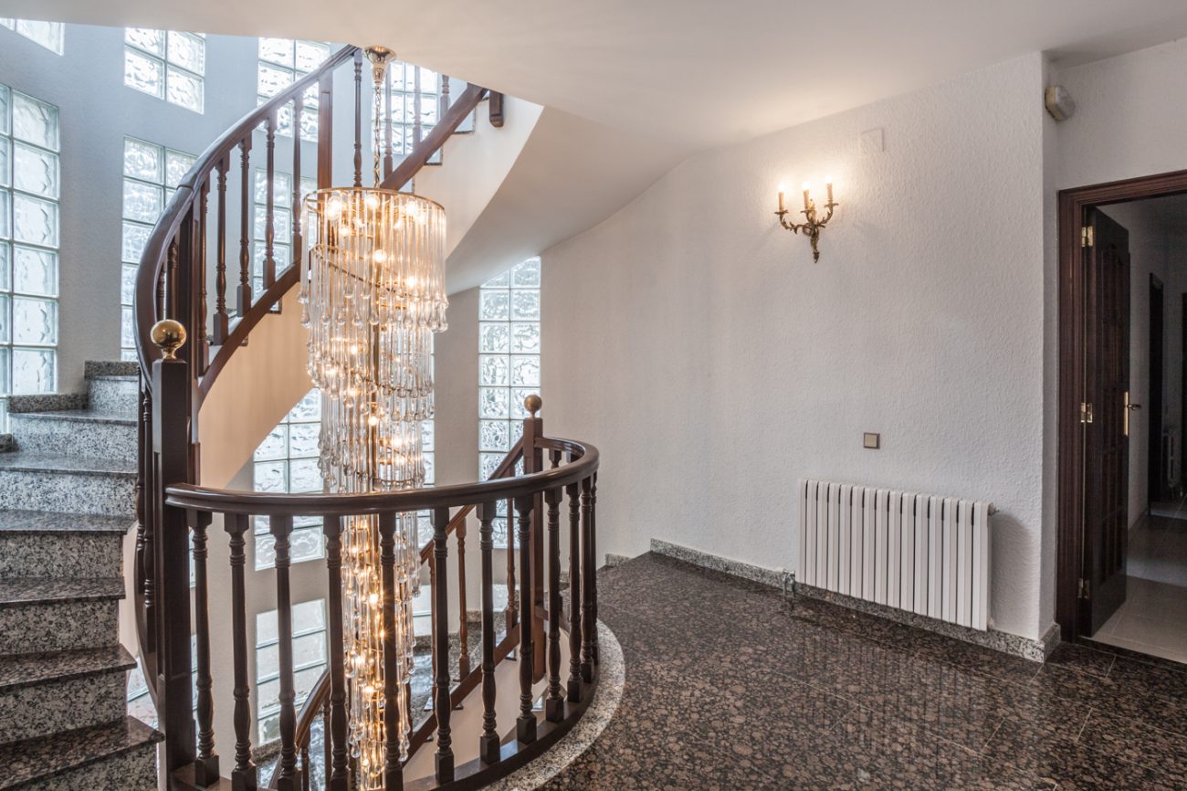 Gran casa de estilo castellano con espectaculares vistas