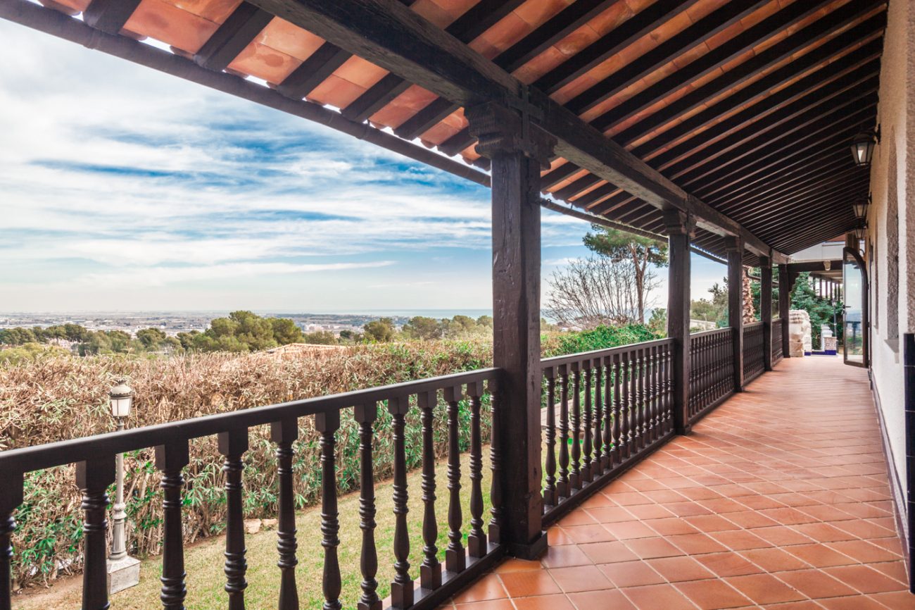 Gran casa de estilo castellano con espectaculares vistas