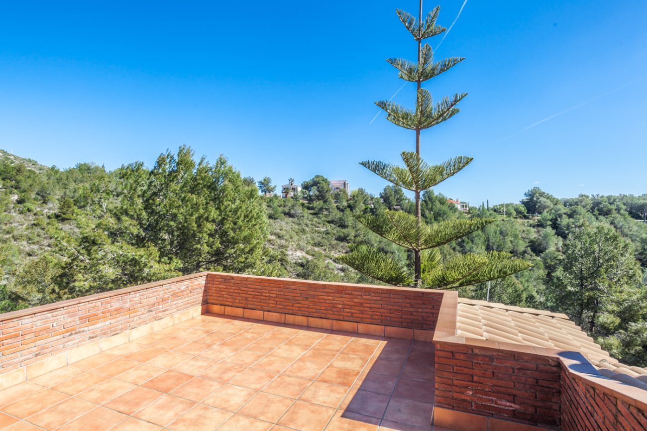 Acogedora casa con espectaculares vistas a la naturaleza