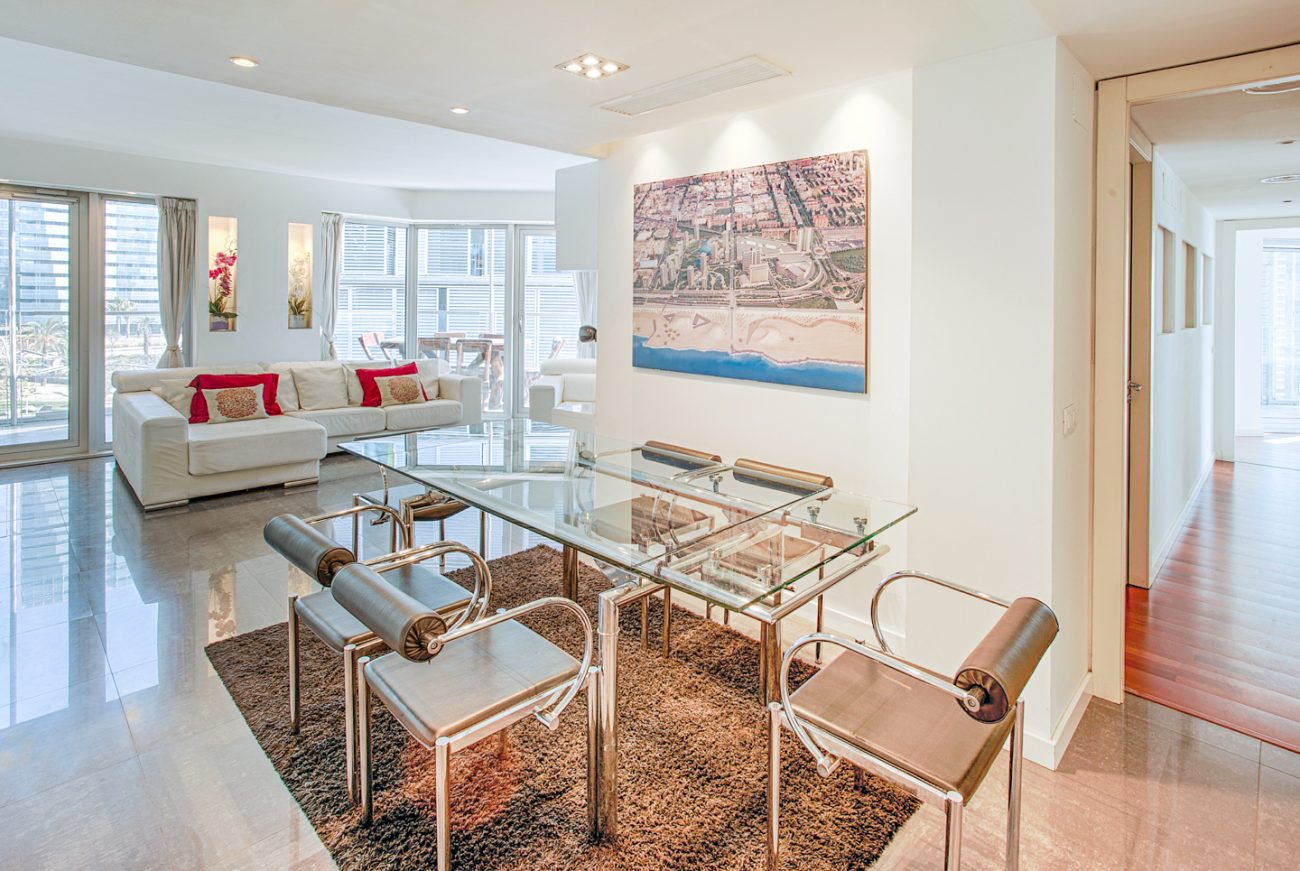 Magnífico penthouse en alquiler en Selva de Mar