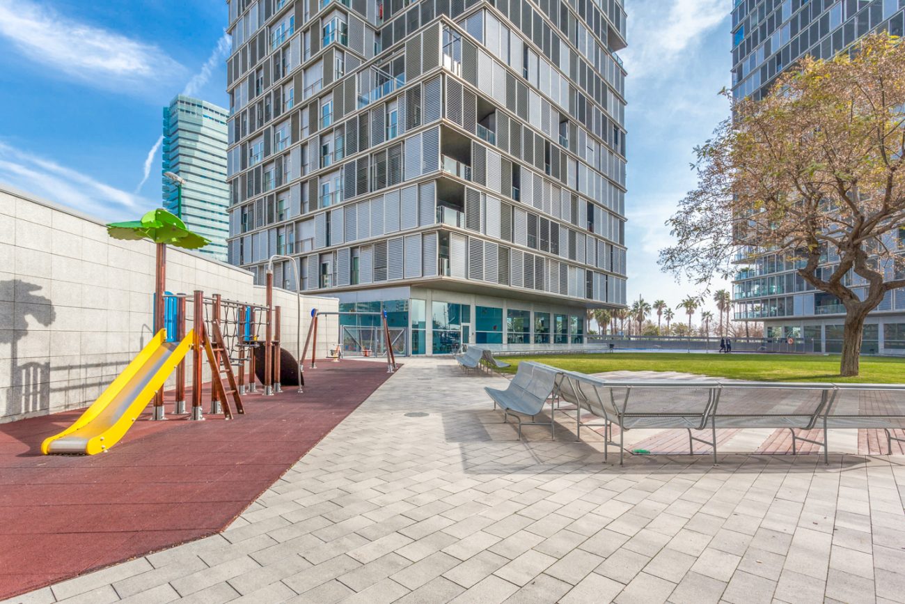 Magnífico penthouse en alquiler en Selva de Mar