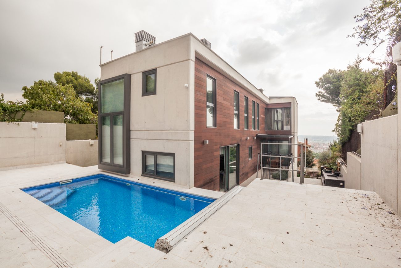 Excelente casa moderna con vistas en Castelldefels