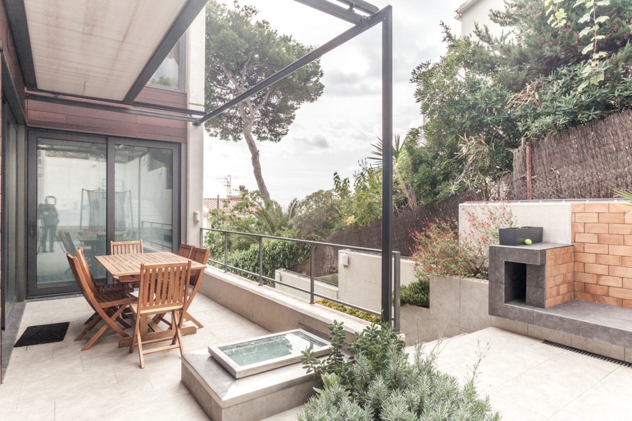 Excelente casa moderna con vistas en Castelldefels