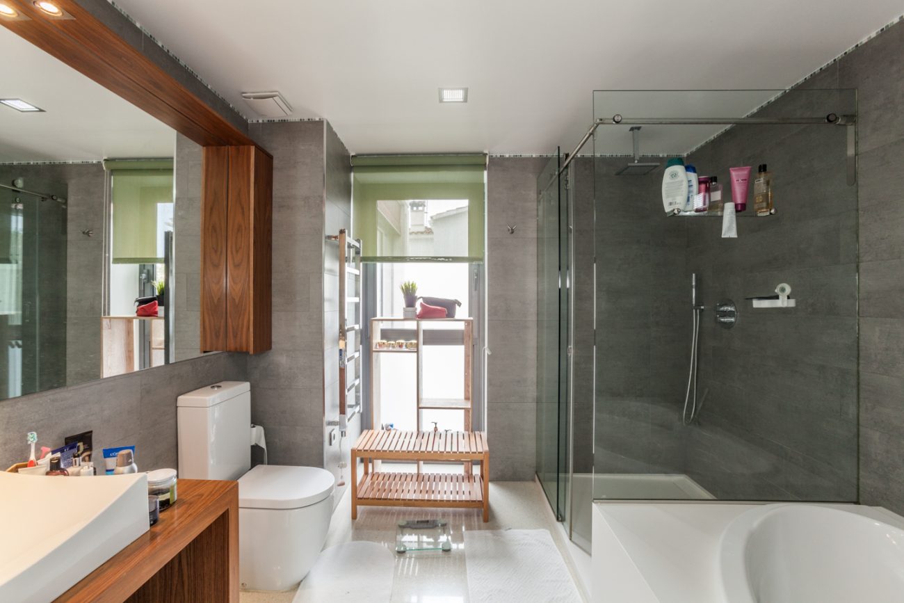 Excelente casa moderna con vistas en Castelldefels