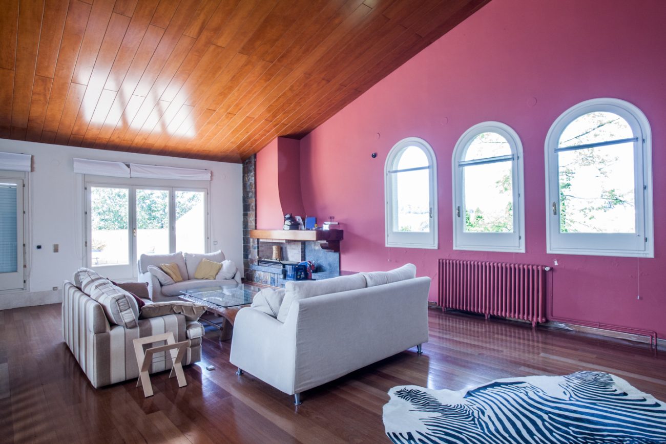 Gran casa con impresionante jardín