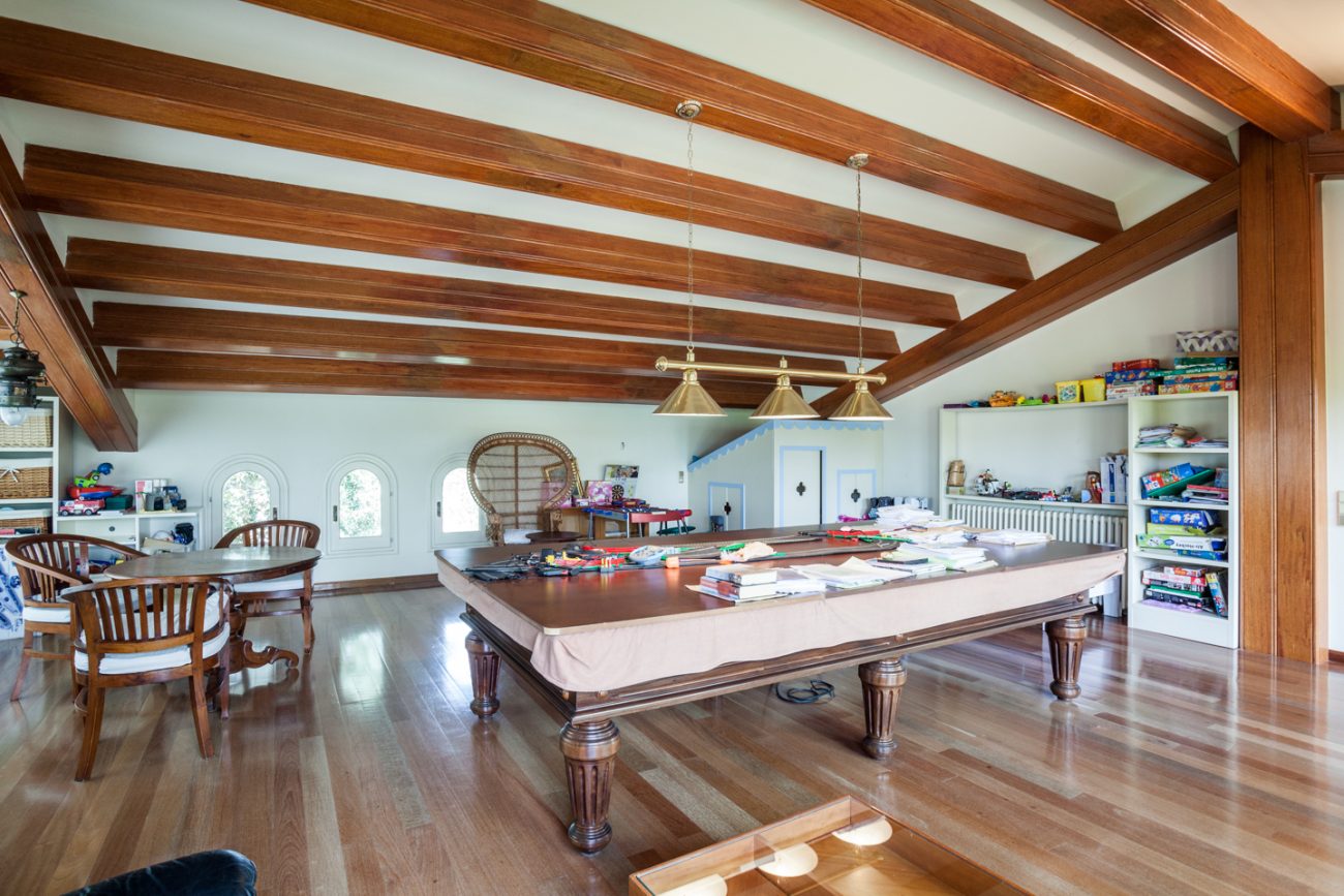 Gran casa con impresionante jardín