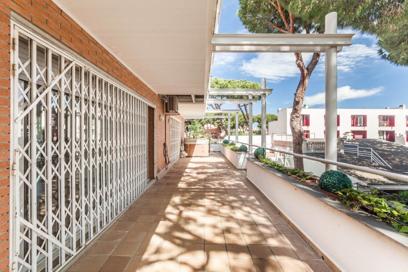 Casa grande en la mejor parte de Castelldefels