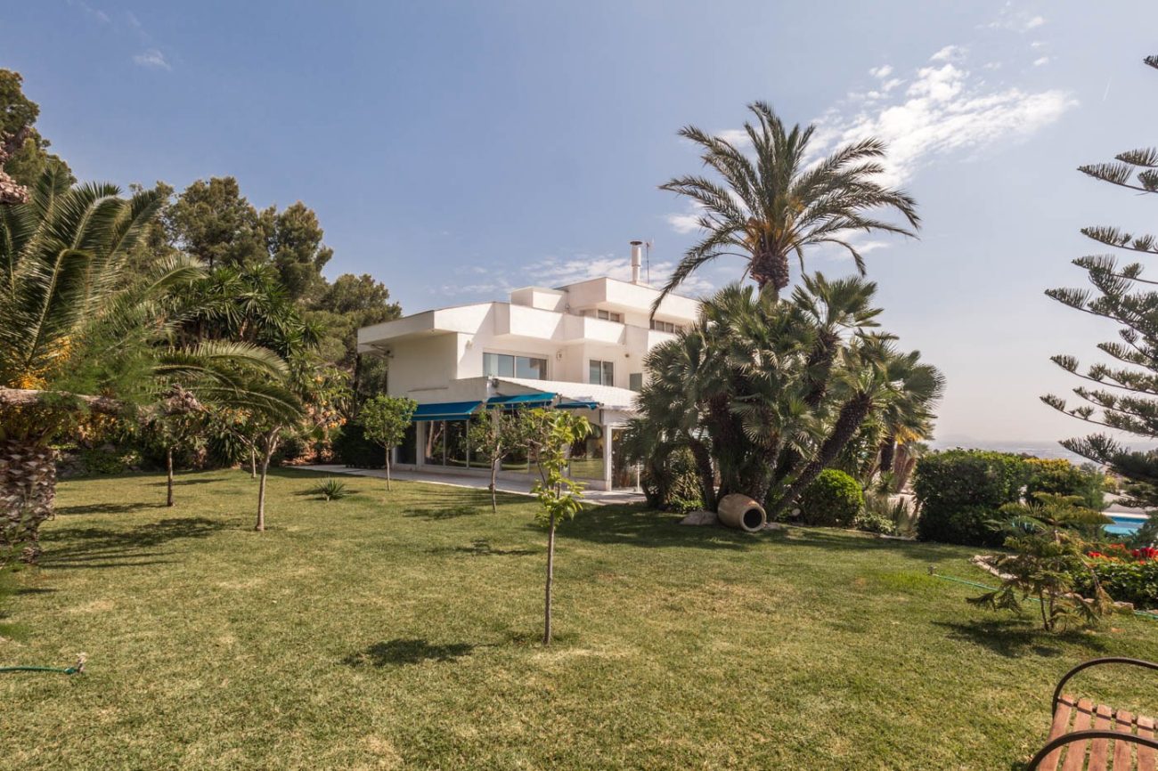 Majestuosa casa con espectaculares vistas a todo Castelldefels