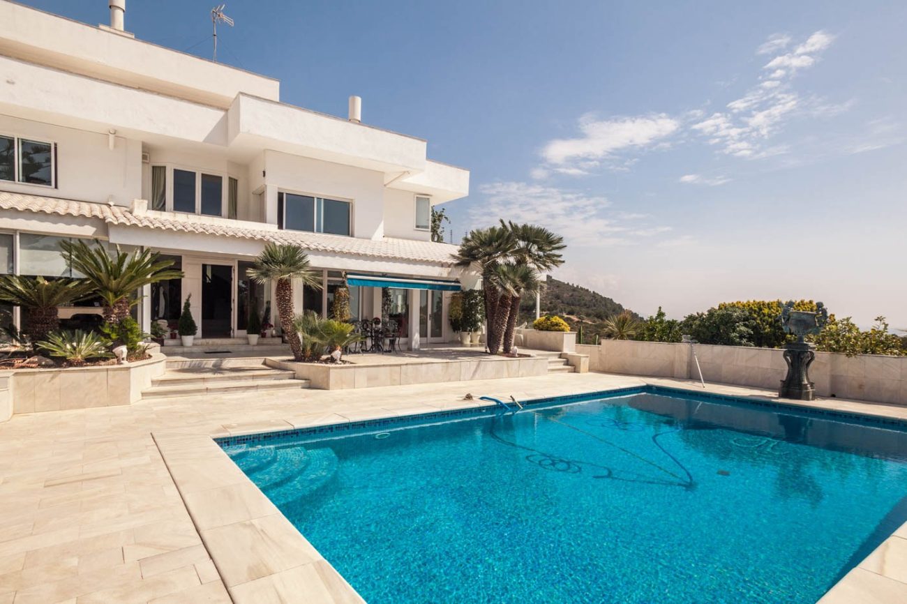 Majestuosa casa con espectaculares vistas a todo Castelldefels