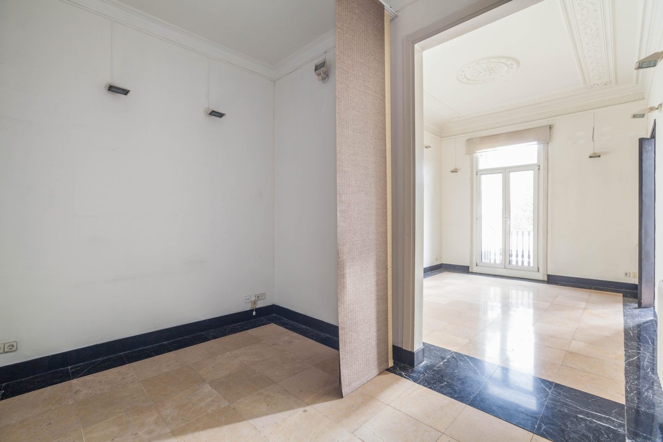 Excelente piso en la calle más prestigiosa de Barcelona