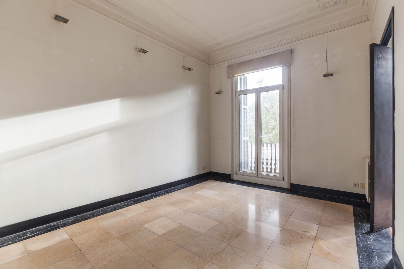 Excelente piso en la calle más prestigiosa de Barcelona