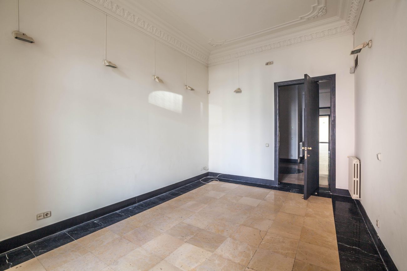 Excelente piso en la calle más prestigiosa de Barcelona