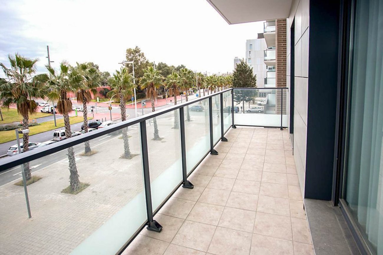 Moderno y acogedor piso con vistas al mar
