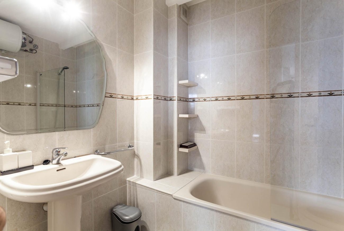Apartamento con vistas frontales al mar