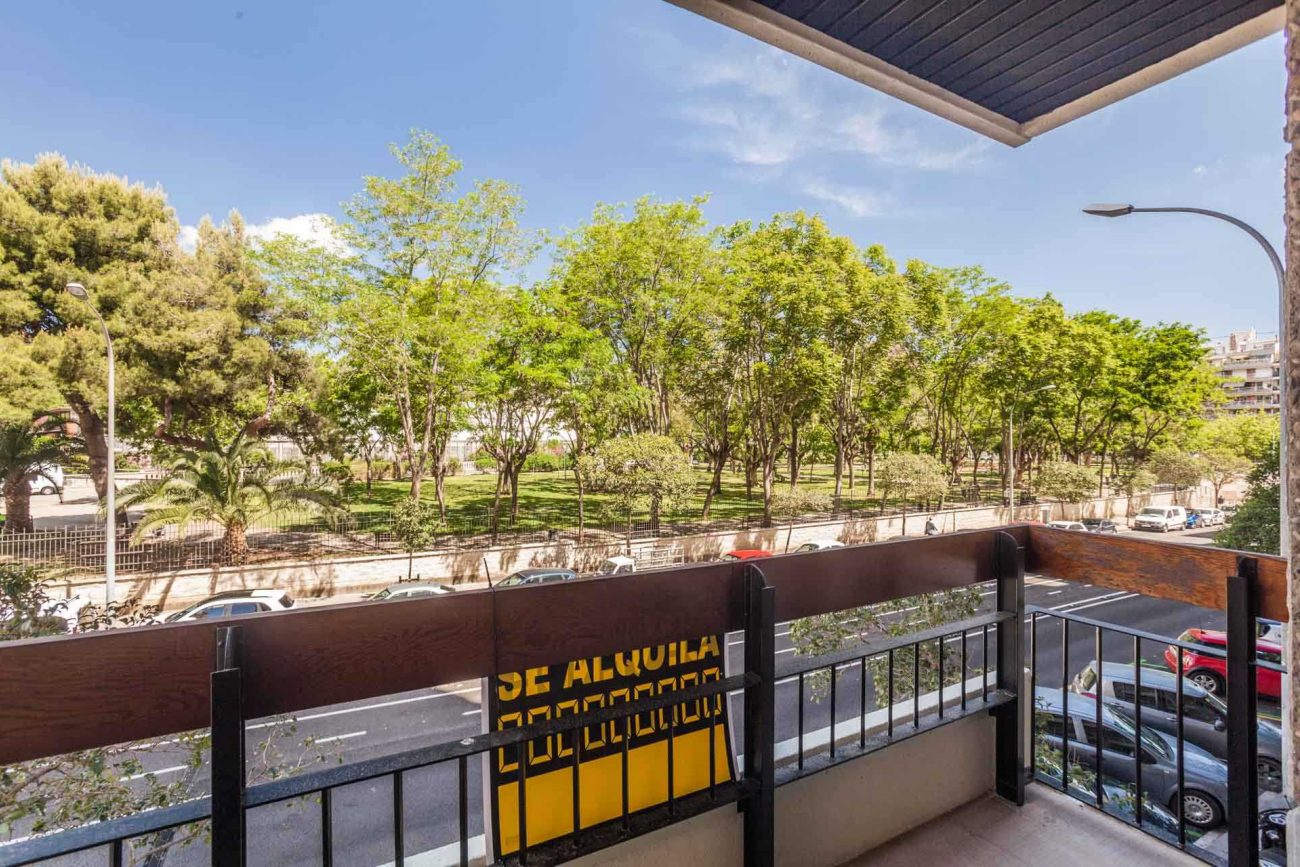 Gran piso para reformar en Sant Gervasi