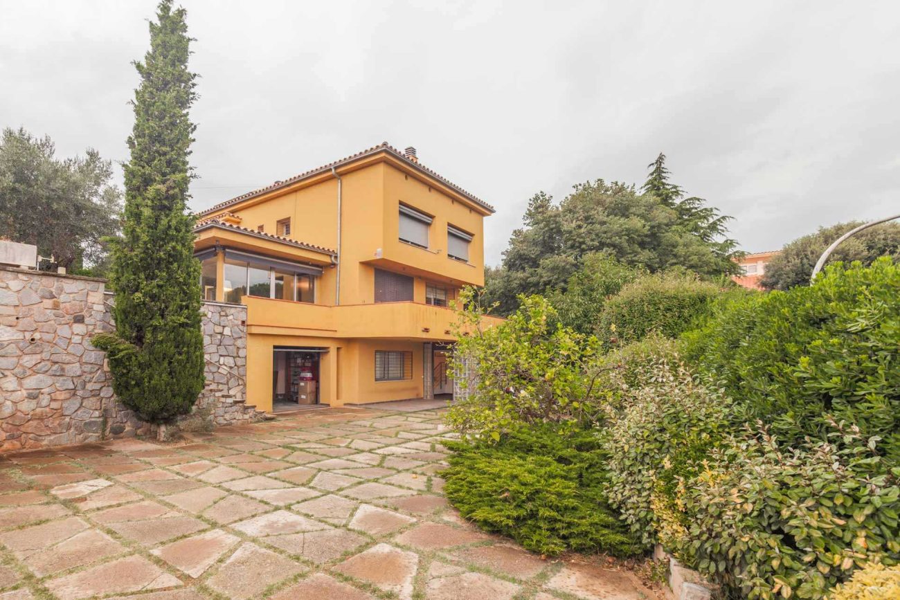 Acogedora casa en Bellaterra muy cerca de Sant Cugat