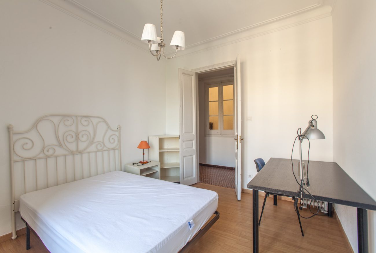Luminoso apartamento en el centro de Barcelona