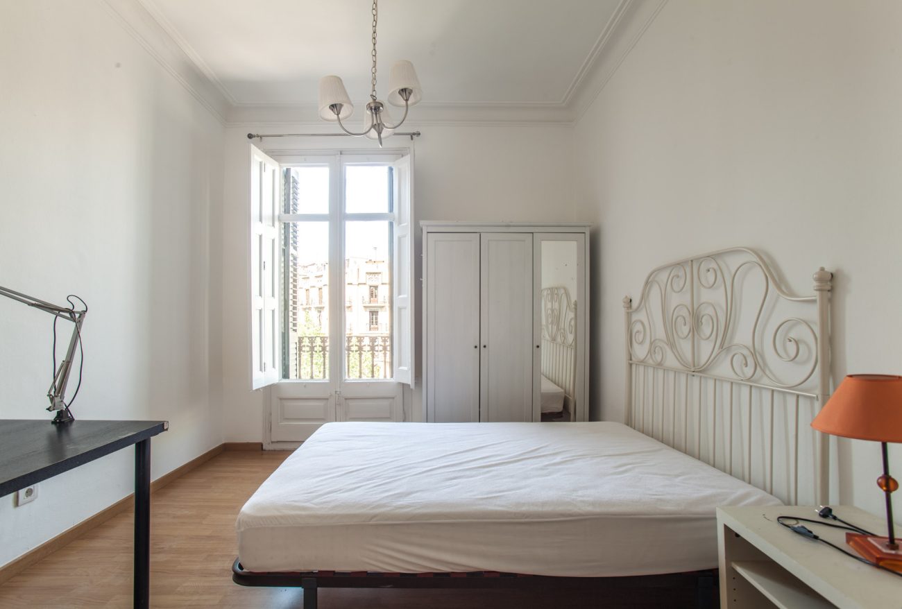 Luminoso apartamento en el centro de Barcelona
