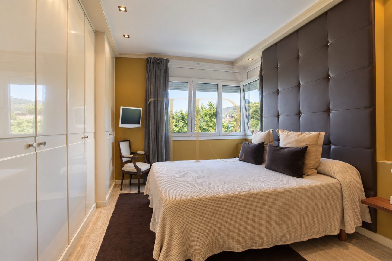 Ático dúplex con terrazas en Pedralbes — vendido
