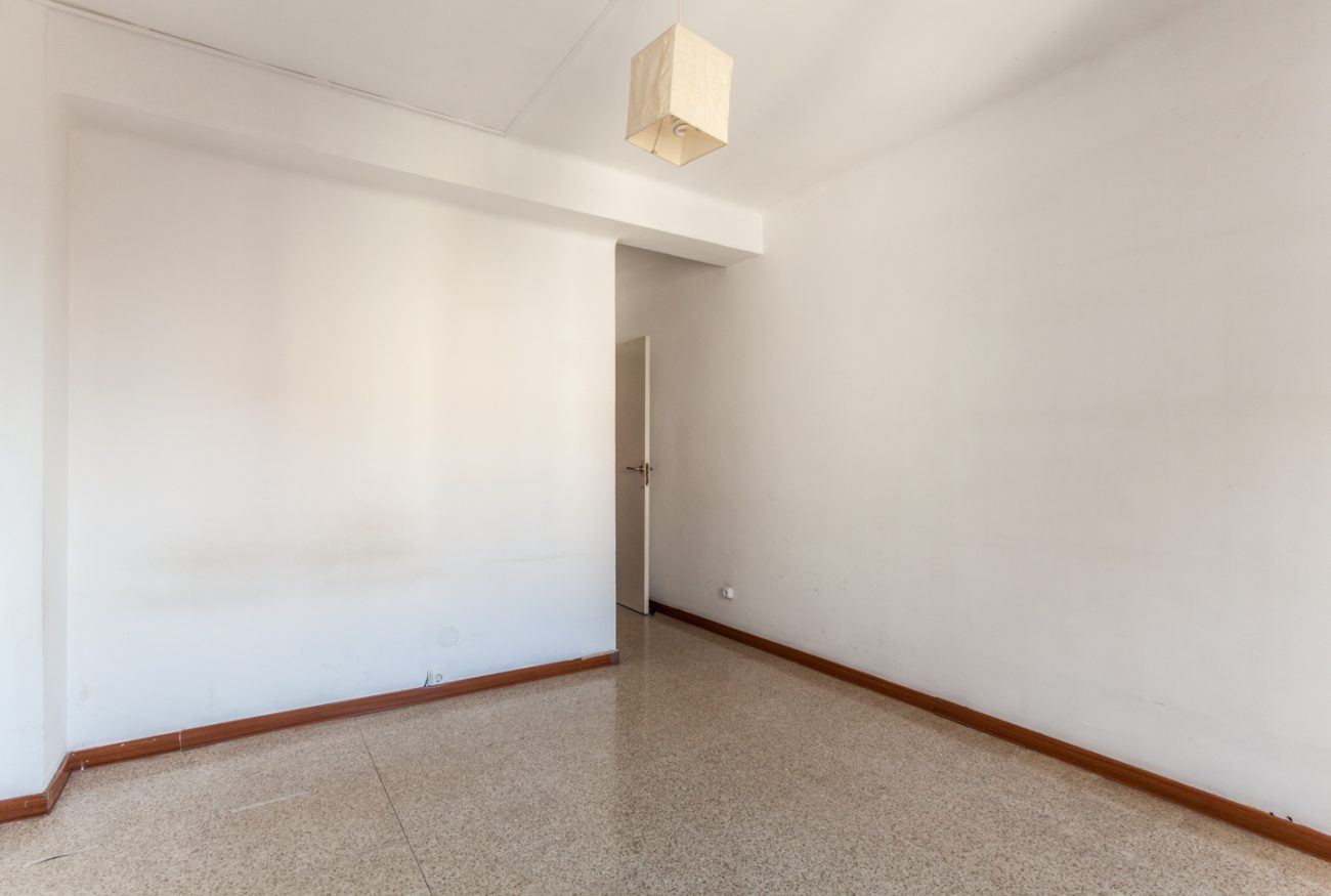 Luminoso piso con terraza en el Eixample Dret